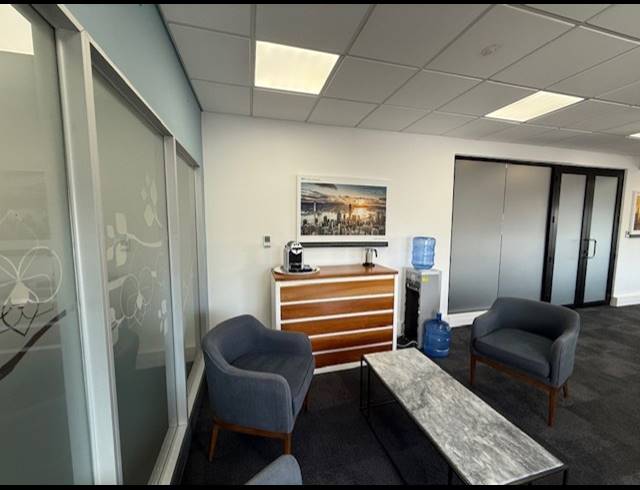 502M² OFFICE TO LET IN CLAREMONT